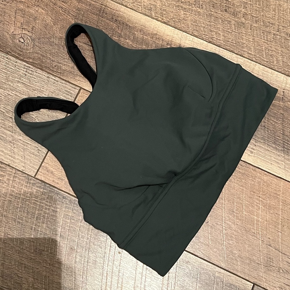 Lululemon wunder train longline  bra size 8